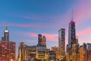 Read more about the article Exploring Chicago’s Top Business Destinations: Navigating the Windy City with Chi Town Black Cars