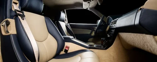 front-seat-car-with-seat-belt_18